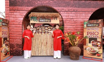 Pho festival recreates Vietnamese pho history