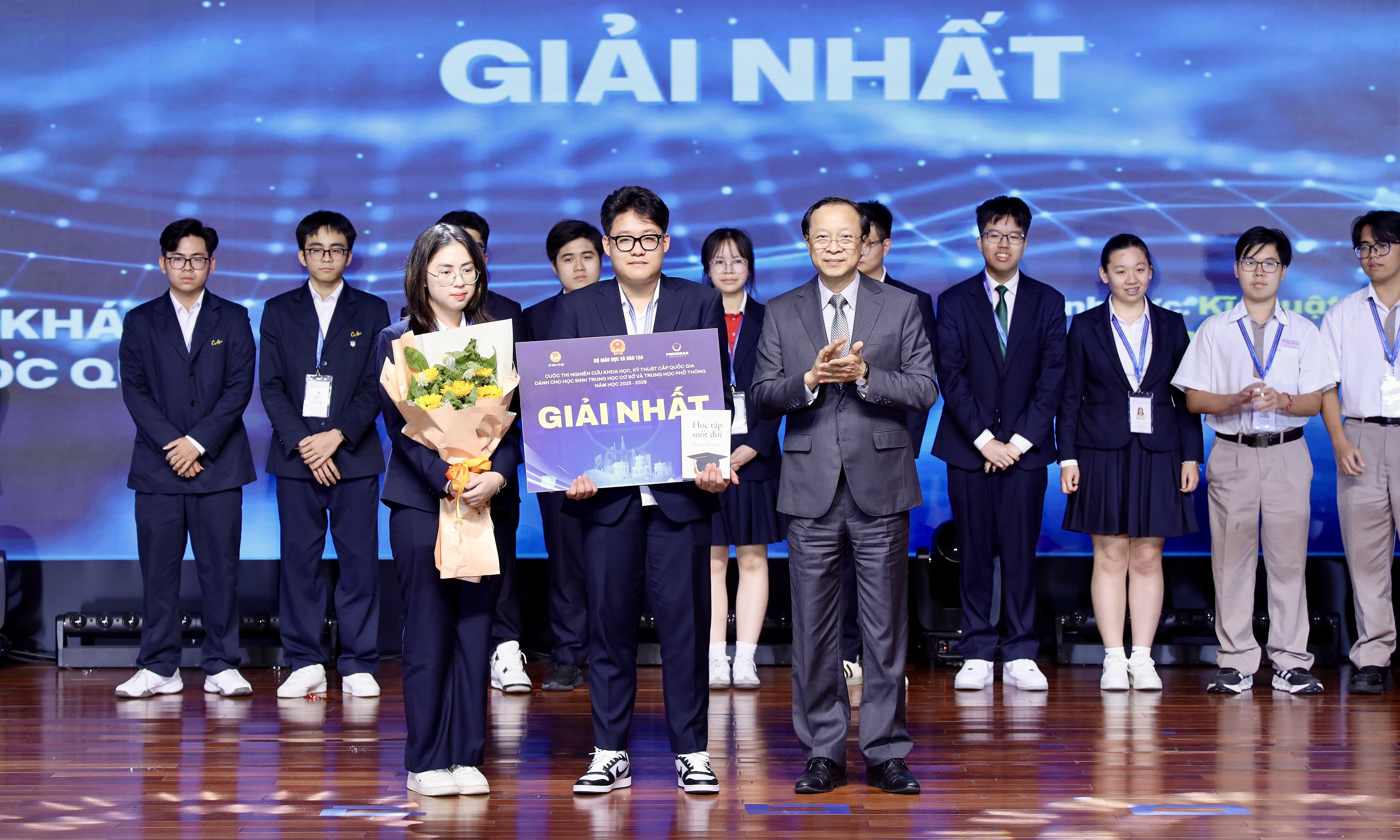 14 student teams win first prize at national science and engineering competition