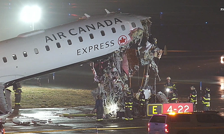 Aircraft's nose shattered in collision with rescue vehicle