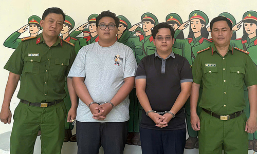 Police recover and return 7 cars stolen from owners in TP HCM