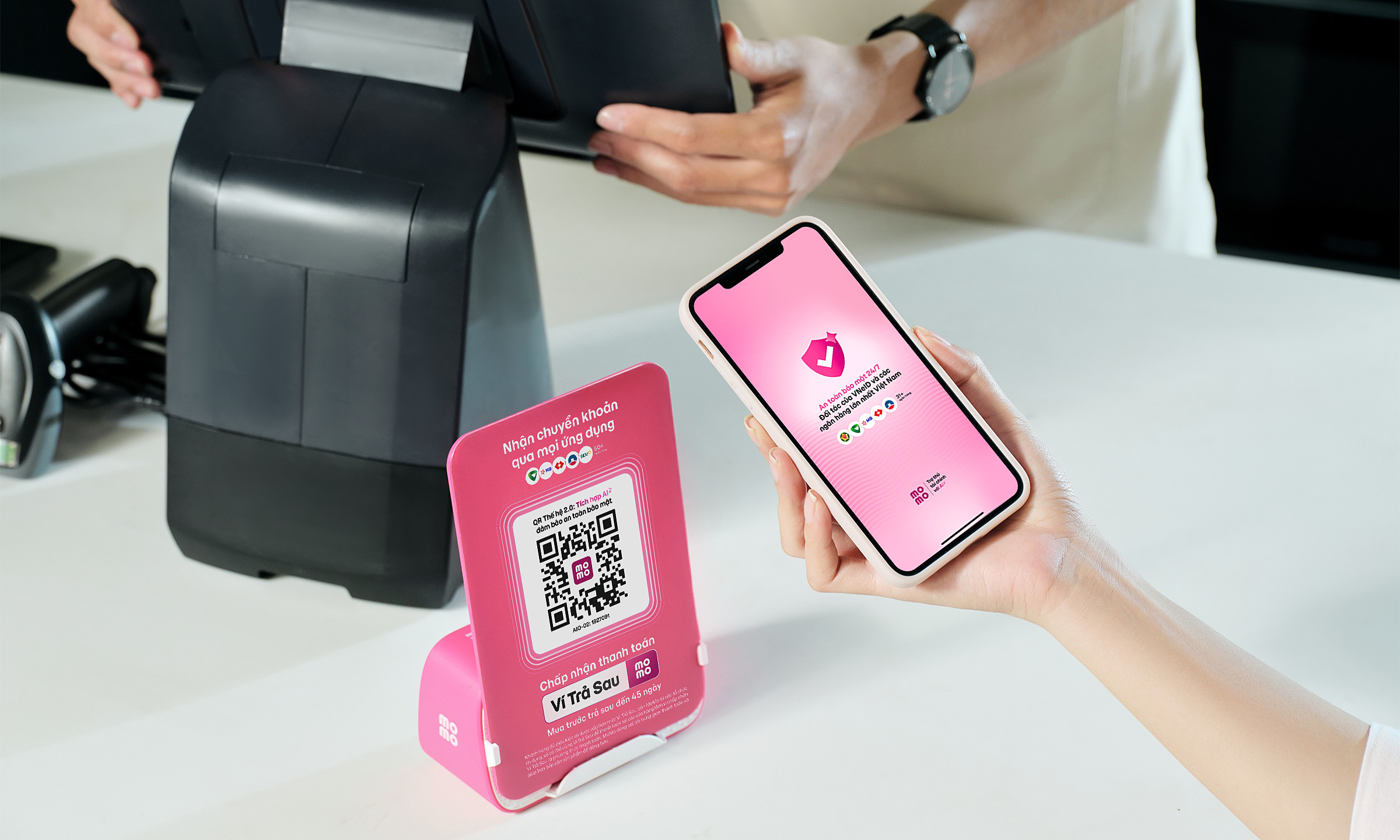 MoMo updates payment reception solutions for business households