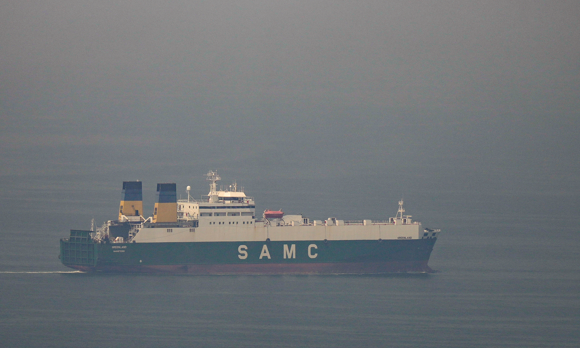 Bahrain wants to 'use all measures' to open Strait of Hormuz