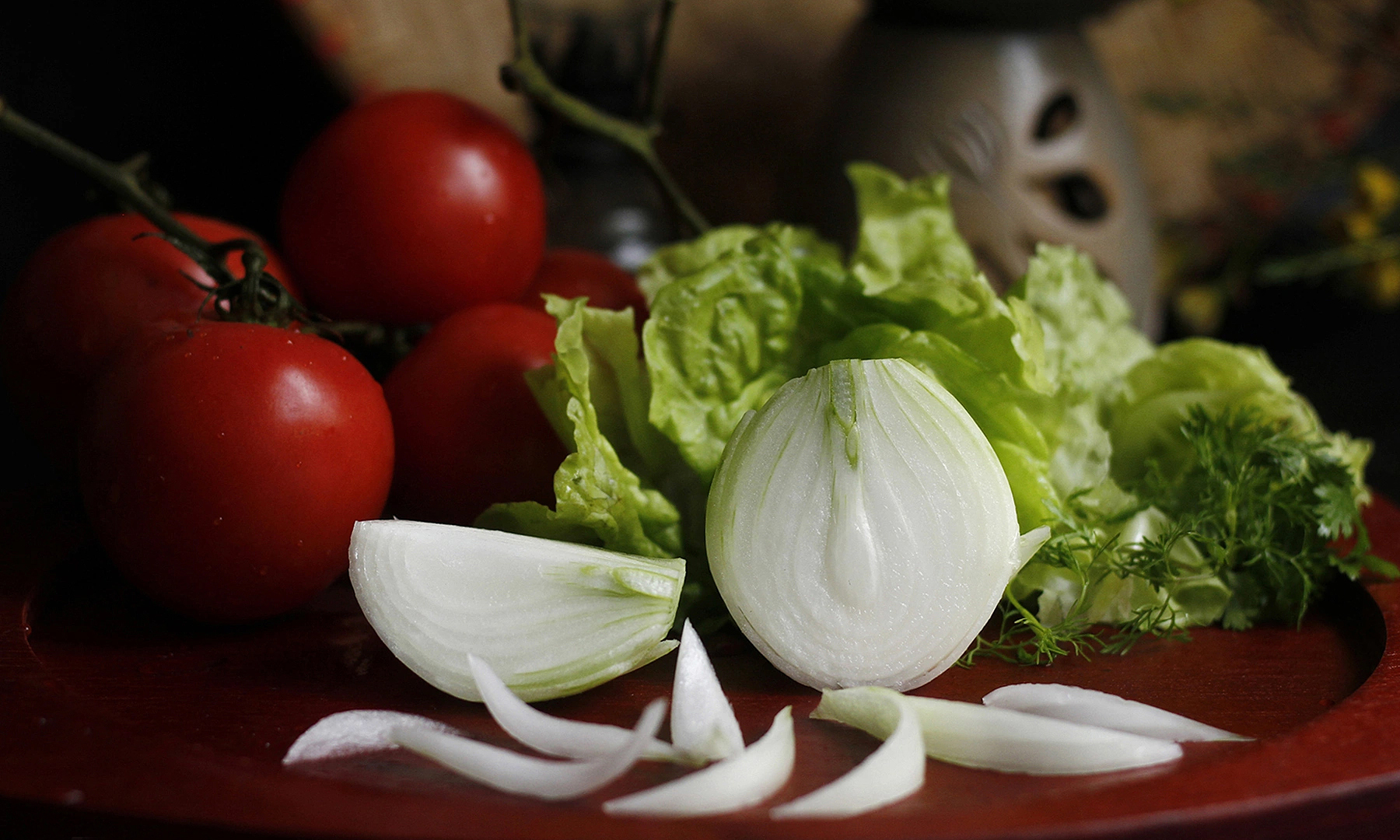 Tips for cutting onions without tears