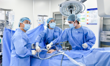 Ectopic pregnancy at risk of rupture