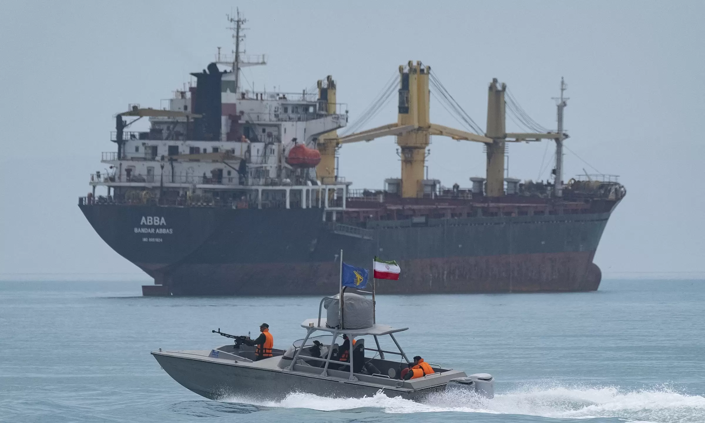 iran's military 'does not need mines' to control strait of hormuz