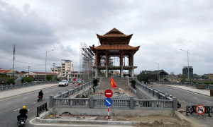 Two bridges with unique observation towers in Ninh Binh
