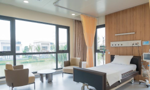 Inside the 'medical villas' priced at 25 million VND per day