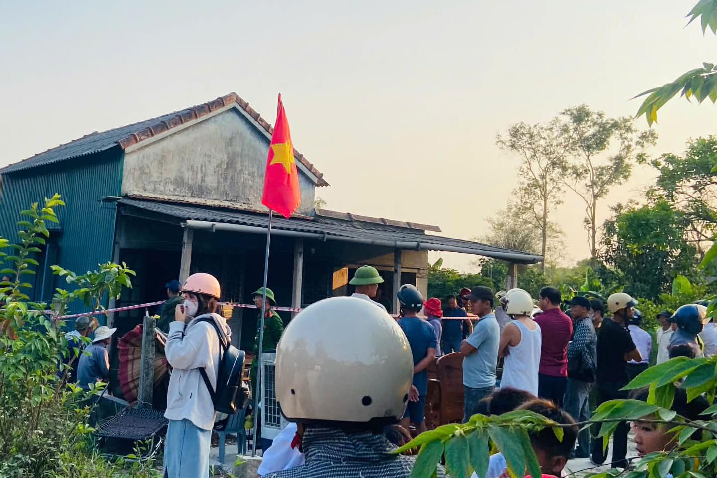 Elderly man dies in house fire