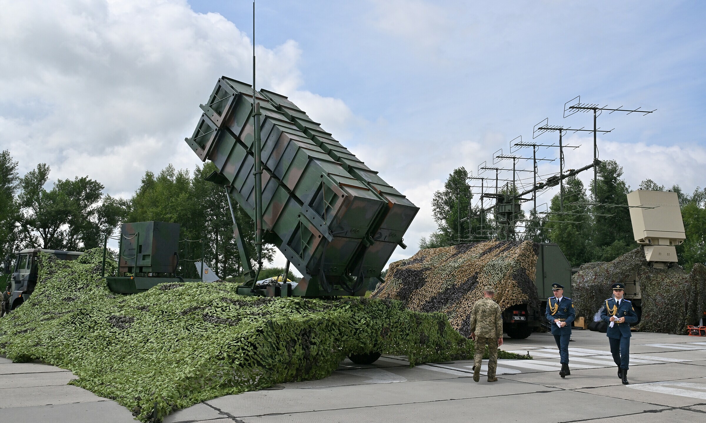 US may divert weapons intended for Ukraine to the Middle East