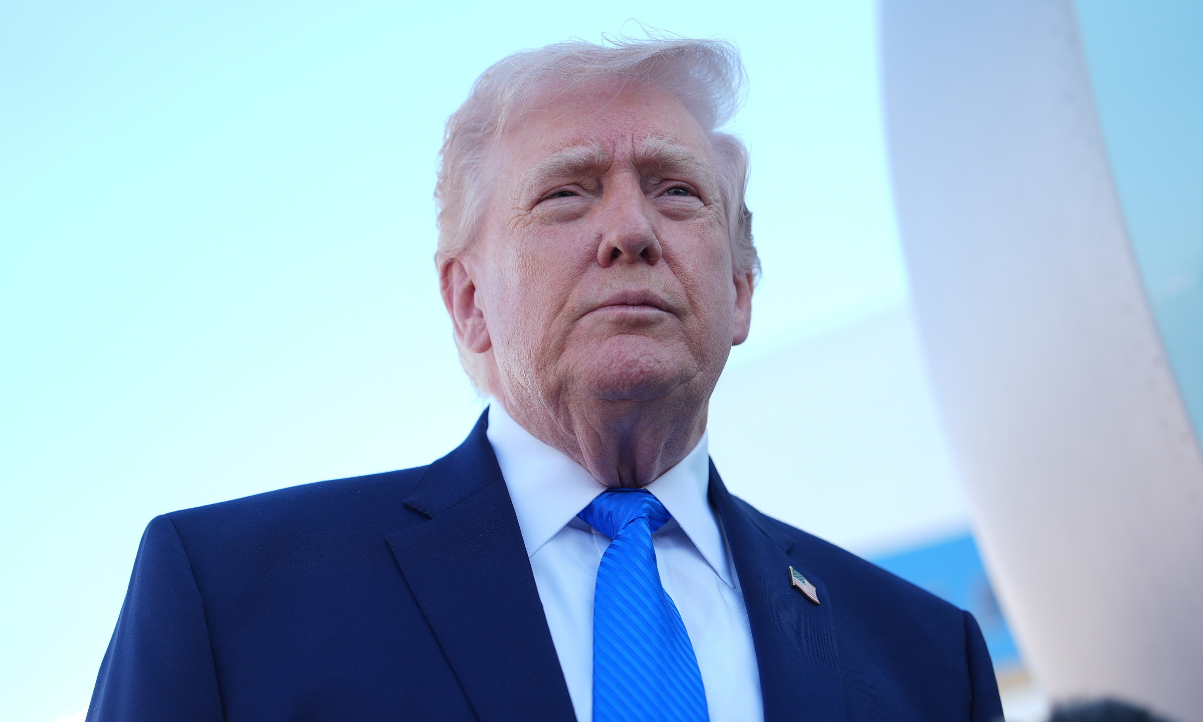 Trump postpones China visit to May