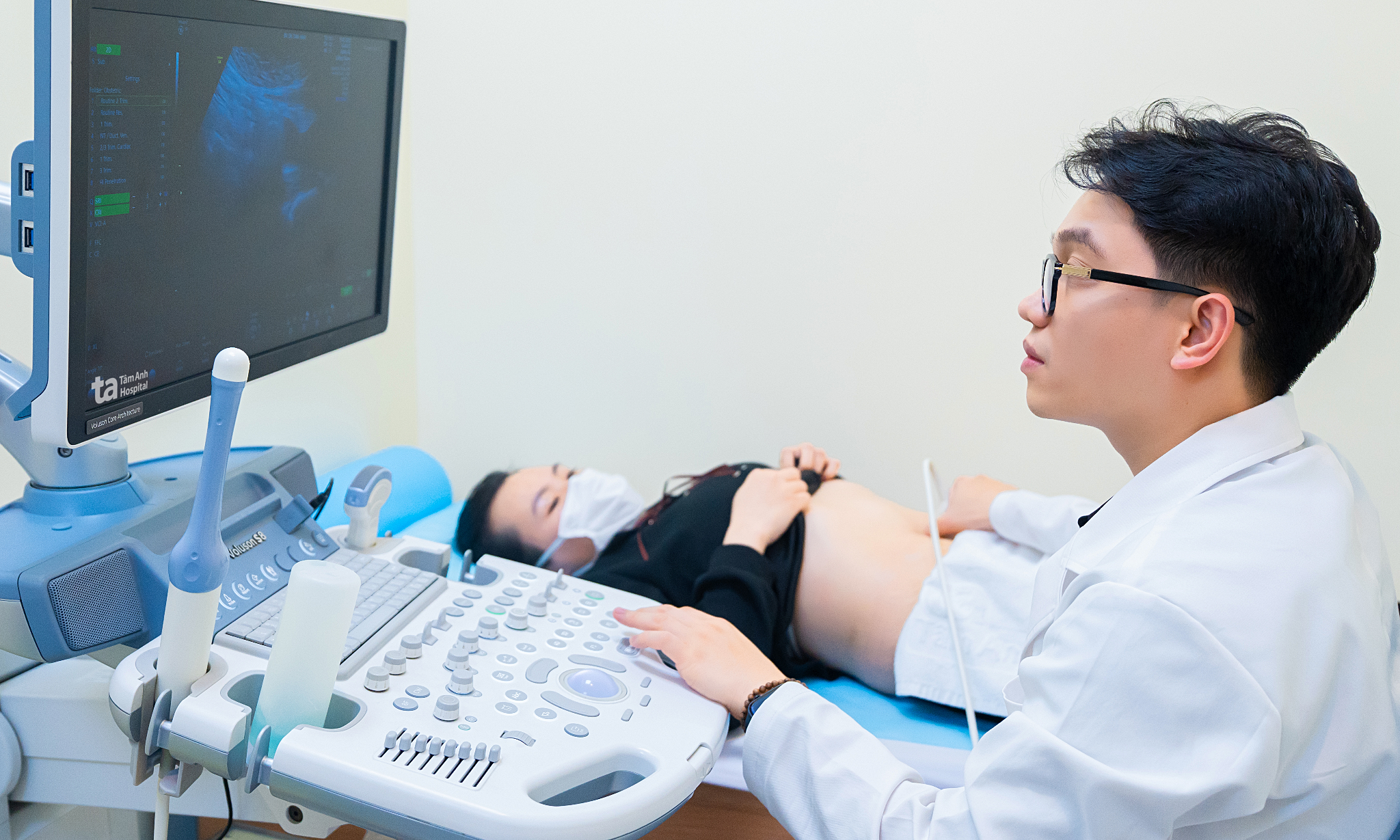 Endometriomas lead to decline in ovarian reserve