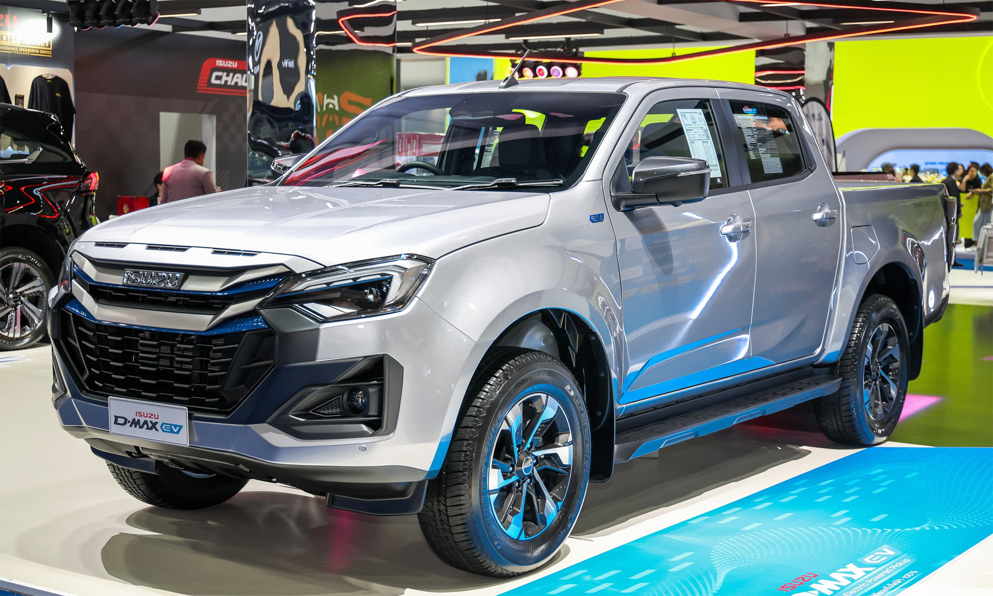 Isuzu D-Max EV - electric pickup priced at 48,600 USD