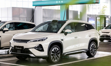 BYD Song Ultra: an electric vehicle that charges in 9 minutes, priced at USD 21,000