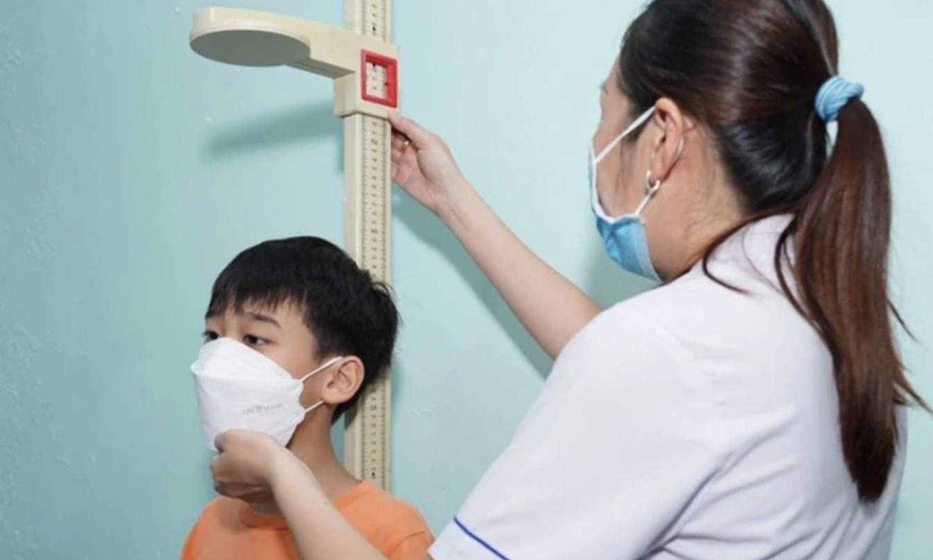 Unexpected health advantages of shorter individuals