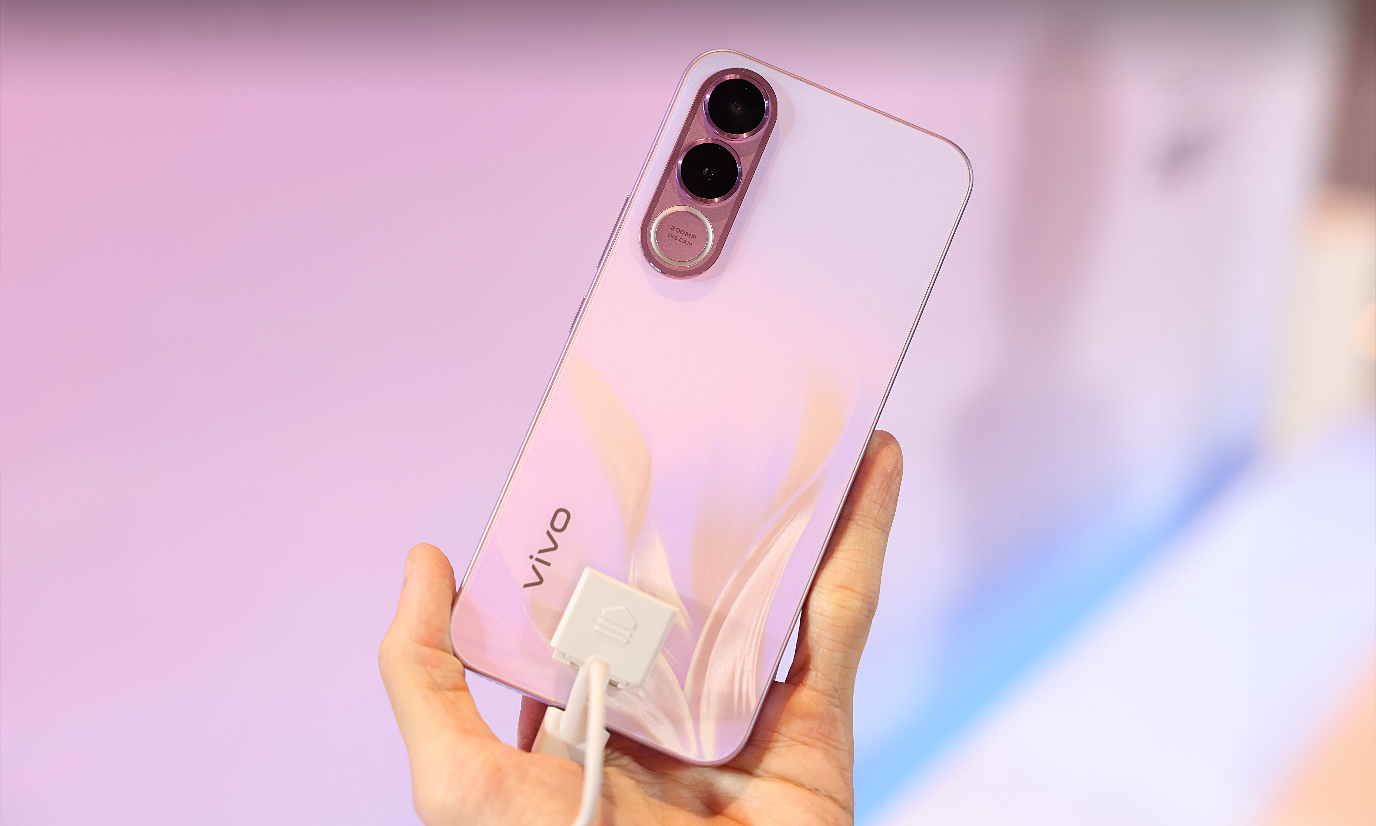 Vivo launches V70 and V70 FE, enhancing photography experience