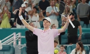 Sinner eyes 'sunshine double' feat