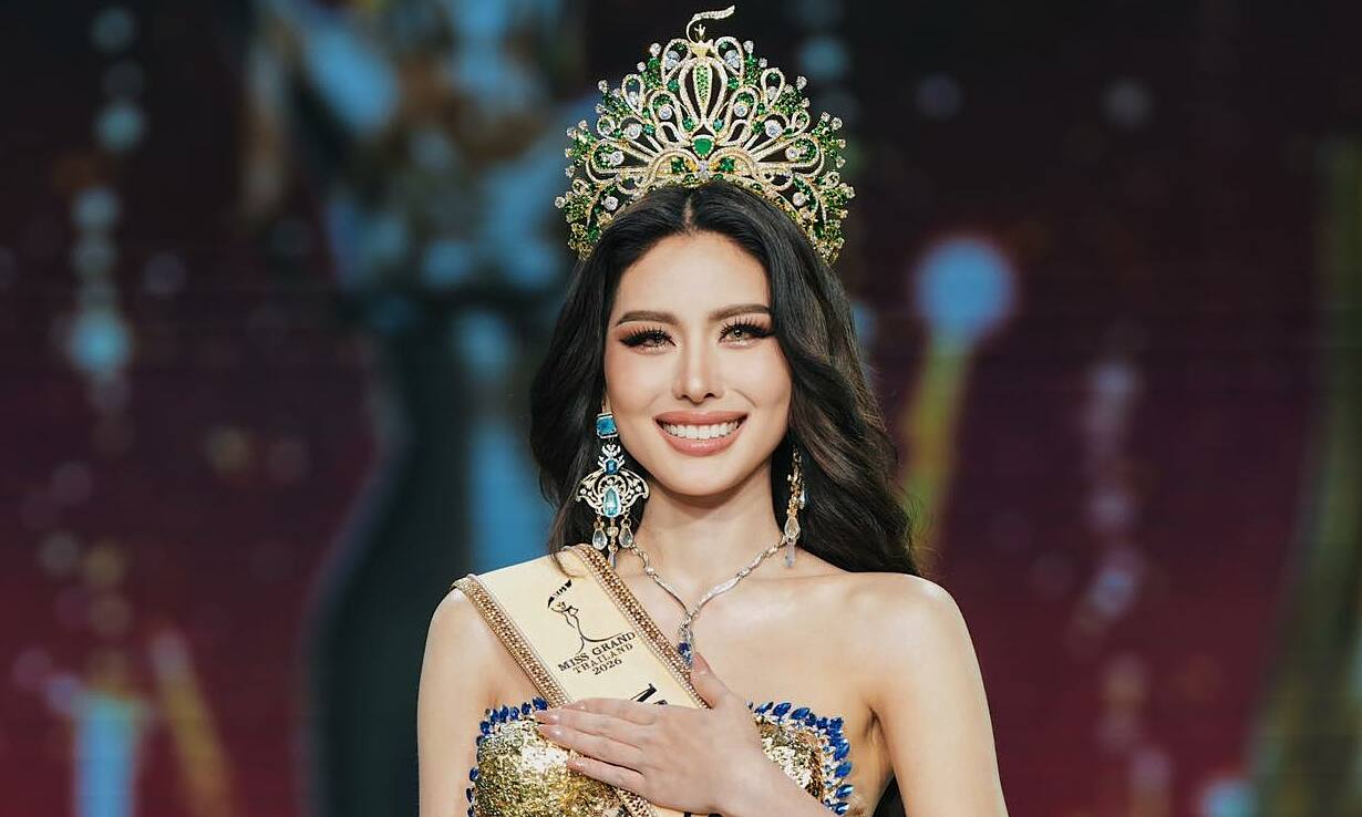 32-year-old singer crowned miss grand thailand