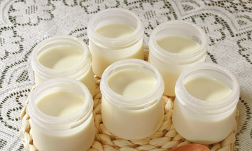 Seven foods and drinks to regularly consume for lasting youth