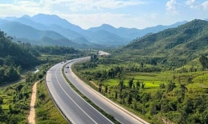 Agreement reached to implement expressway connecting Nha Trang - Da Lat