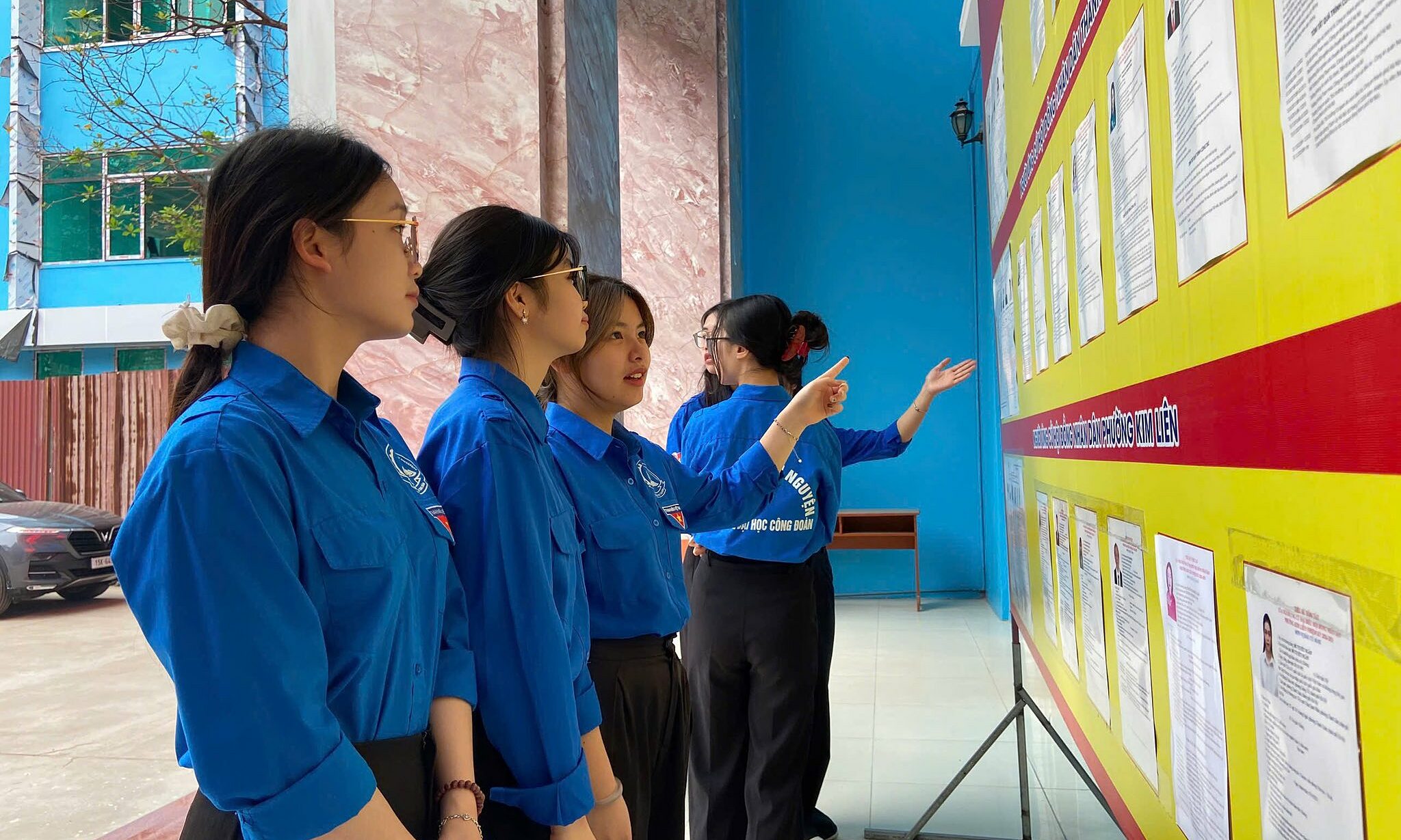 Dai hoc Cong doan launches artificial intelligence major, converts IELTS from 5.0