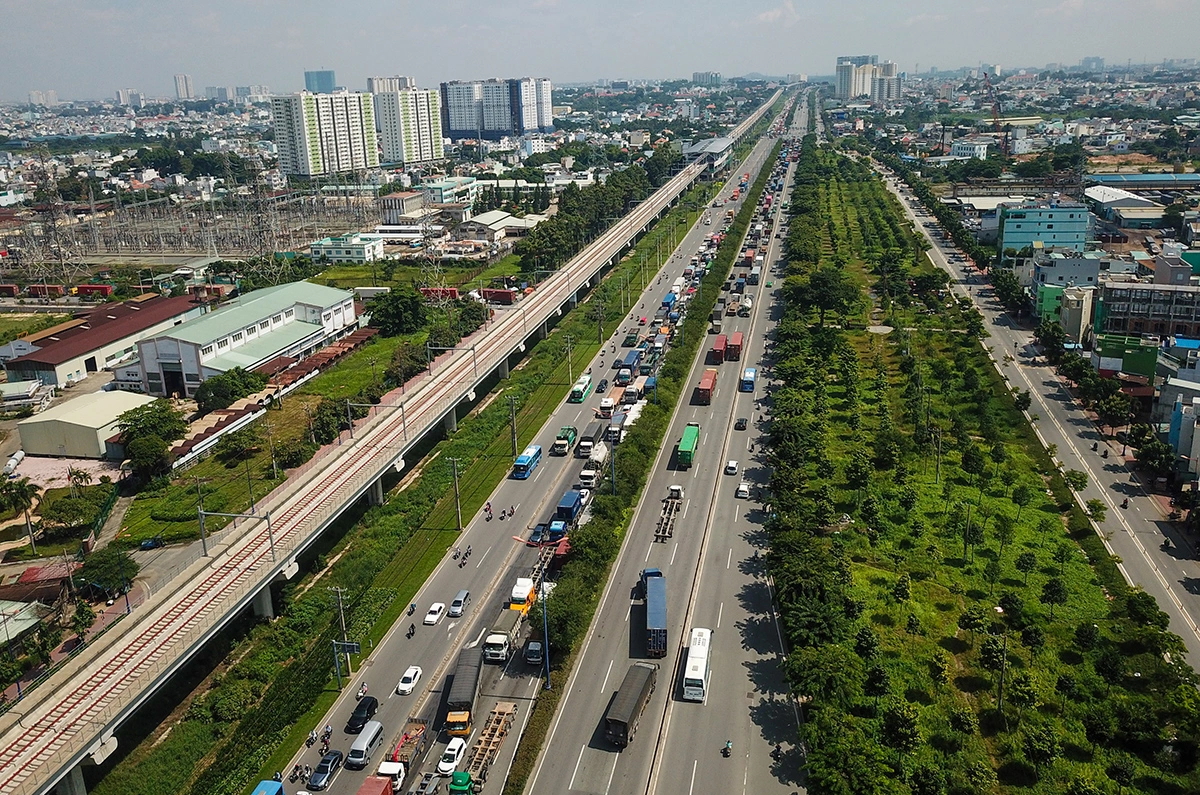 Proposal for 5 interchanges on Hanoi Highway, nearly 3,500 billion dong investment