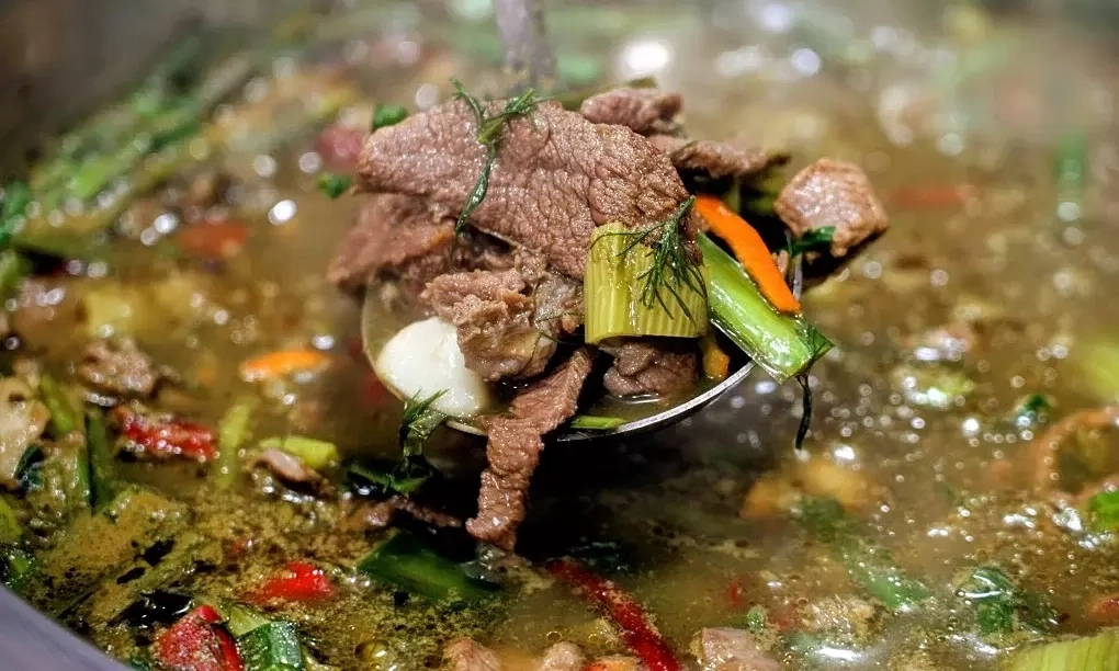 Cow dung hotpot: a Chinese delicacy