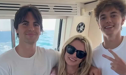 Britney Spears speaks out for the first time after arrest