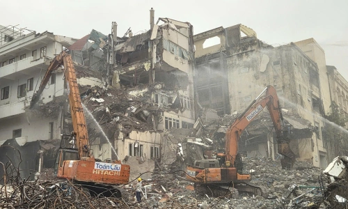 Dien Luc Hotel demolished near Ho Guom Lake