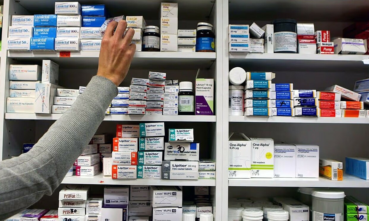 UK faces drug shortages in coming weeks due to Iran conflict
