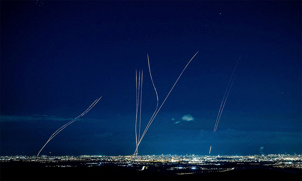 Gulf air defense grid faces risk of missile depletion