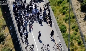 85 cyclists ride straight into police trap