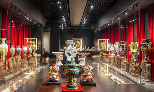 Start Windows contributes to the completion of Minh Long Ceramic Museum