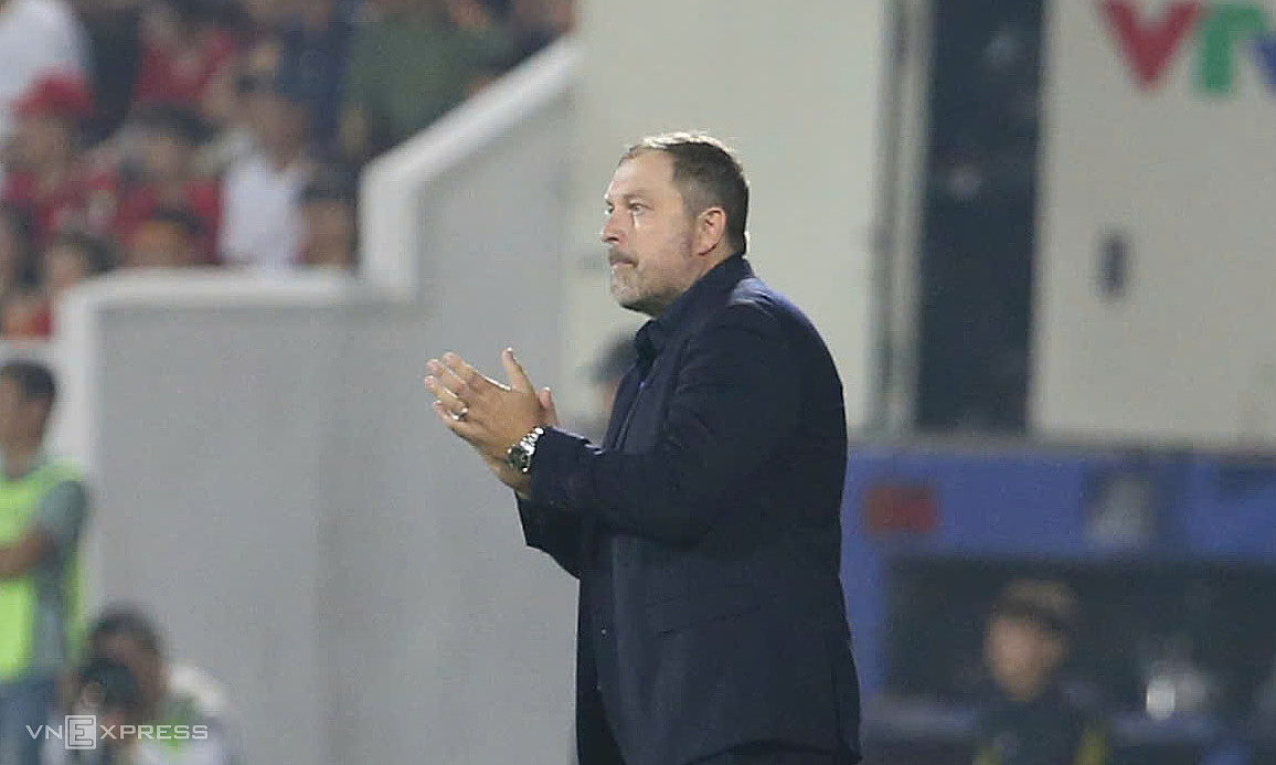 Malaysia national team coach urged to resign