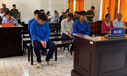 Detention center officer's physical abuse leads to inmate's death