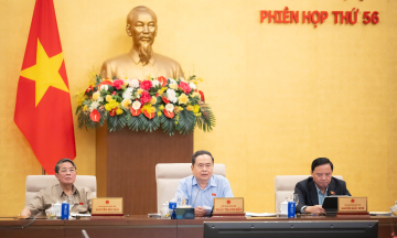 National Assembly approves personnel consolidation program on afternoon of 5/4