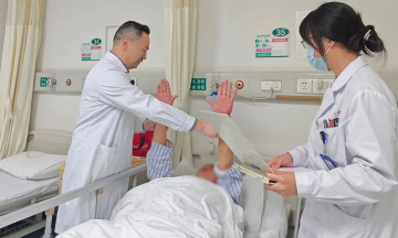 Man suffers stroke at 33 after strong massage for neck and shoulder pain