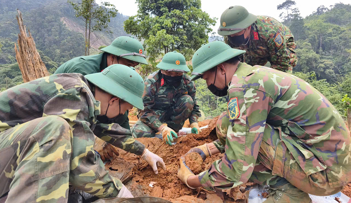 Martyr's remains found wrapped in tarp