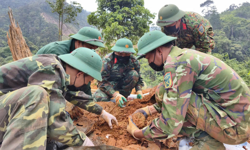 Martyr's remains found wrapped in tarp