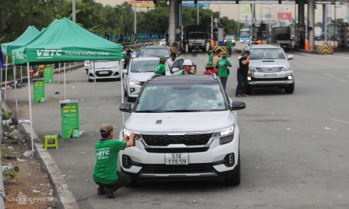 VETC's non-stop toll collection profits exceed one hundred billion dong