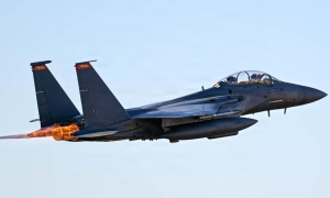 Iran launches search for 'downed US fighter pilot'