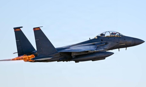 Iran launches search for 'downed US fighter pilot'