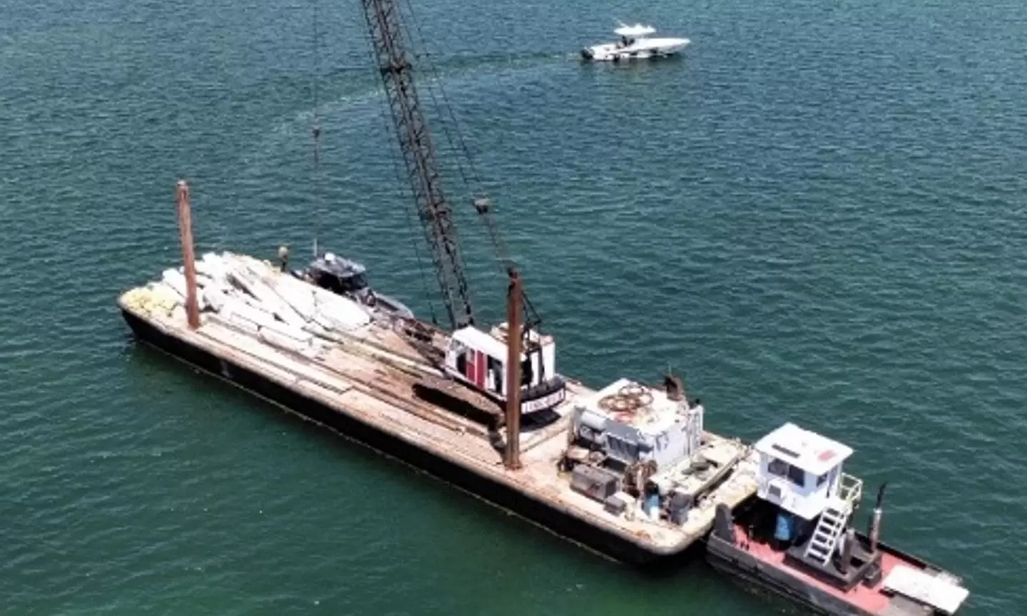 US tugboat captain’s online shopping spree causes accident, killing three children