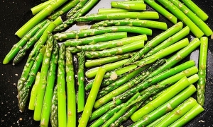 How people with ulcerative colitis should eat vegetables