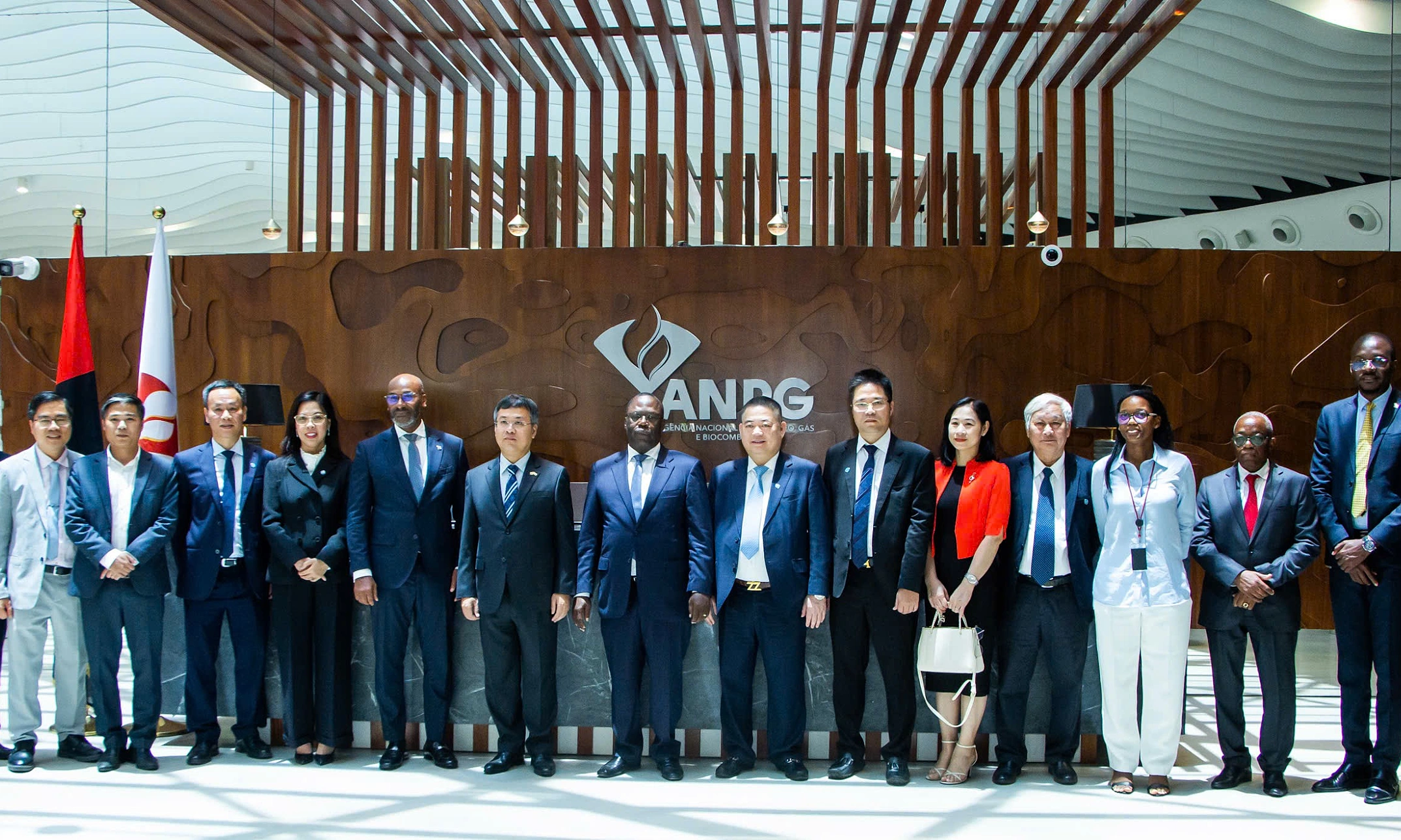 Xuan Thien group to operate oil and gas block in Angola