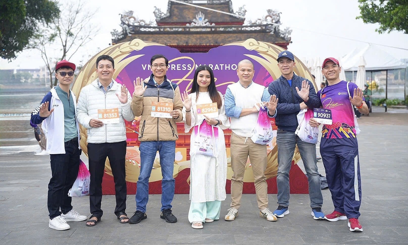 Three days of tourism - running in Hue with VnExpress Marathon