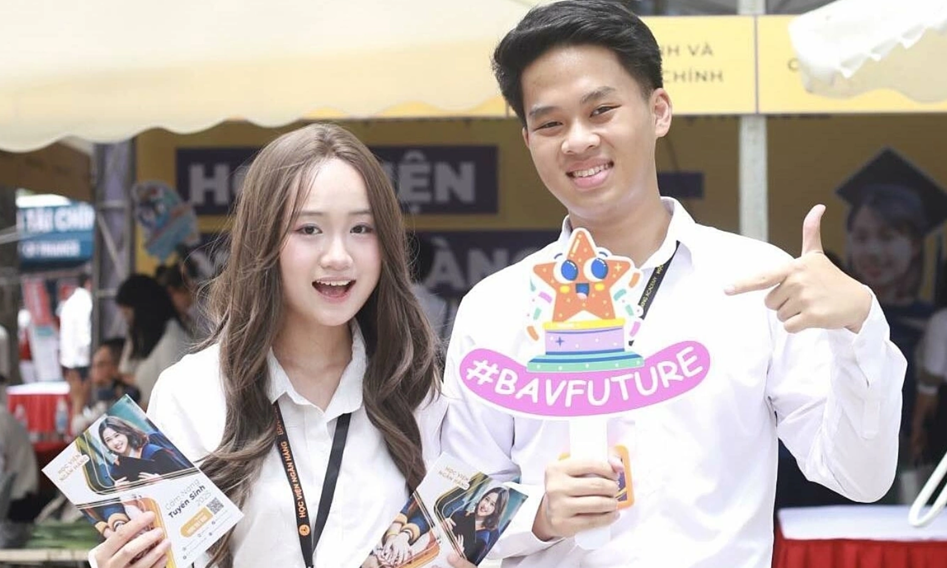 Many universities grant students 8-9 day holidays