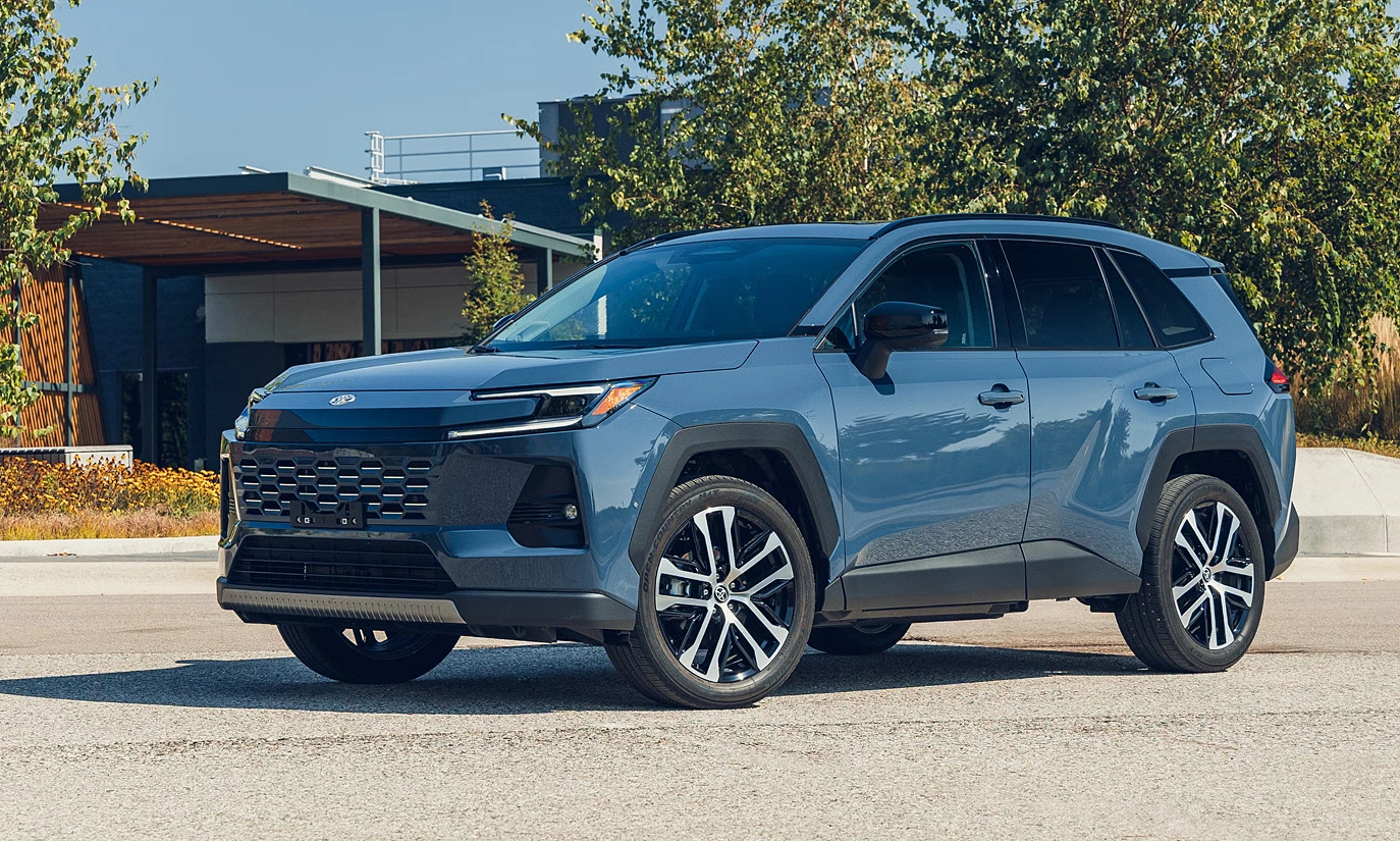 Toyota's global production declines for 4th consecutive month