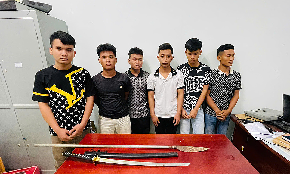 Armed youths attack two, citing annoyance over loud motorcycle revving