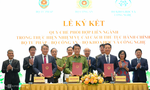 Three ministries collaborate to accelerate administrative procedure reform