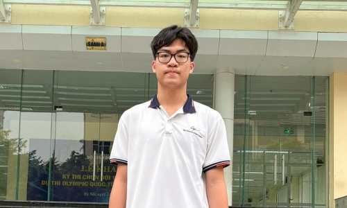 17-year-old achieves 8.5 IELTS, world's highest SAT score